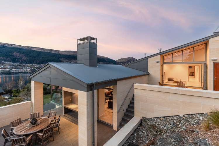 4 Elizabeth Place Kelvin Heights_18