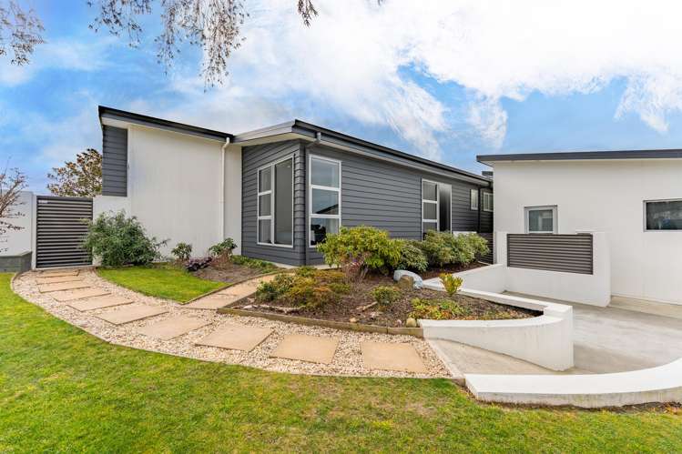 2 Meadowstone Street Gleniti_3