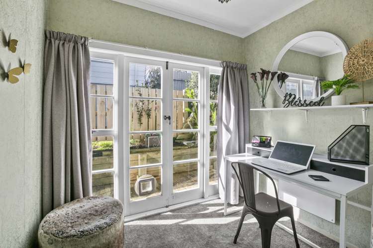 19 Harriet Place Whalers Gate_8