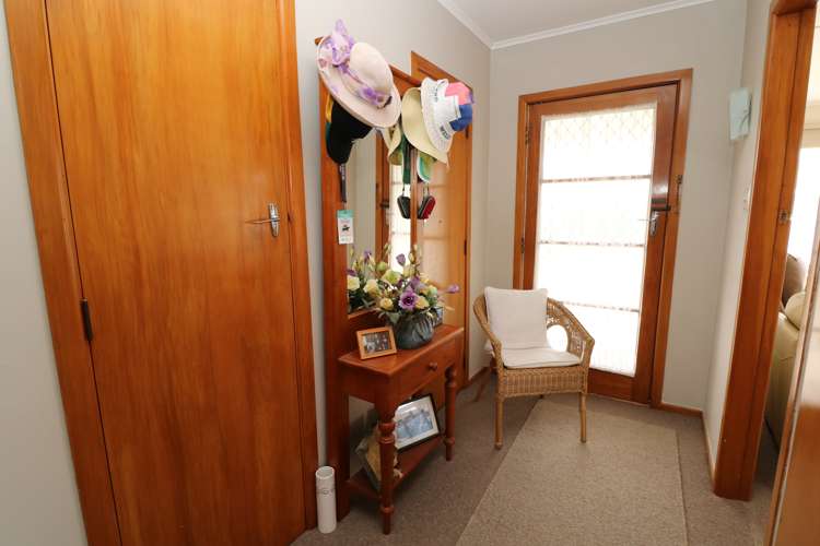 20 Mark Perreau Place Foxton_13