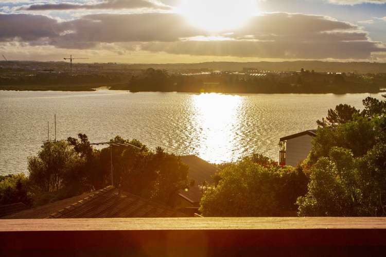 81 Rosecamp Road Beach Haven_40