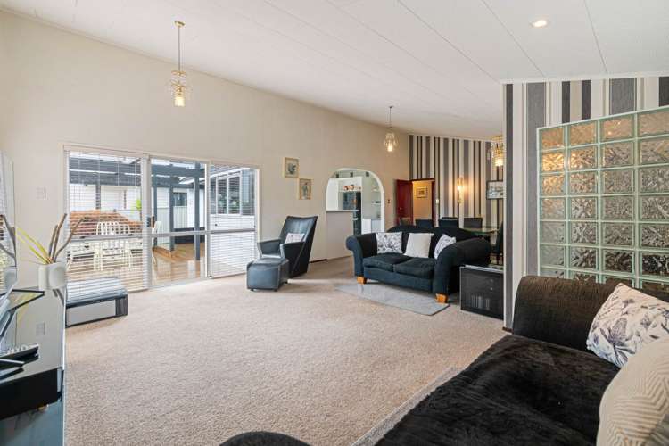 106 Aviemore Drive Highland Park_3