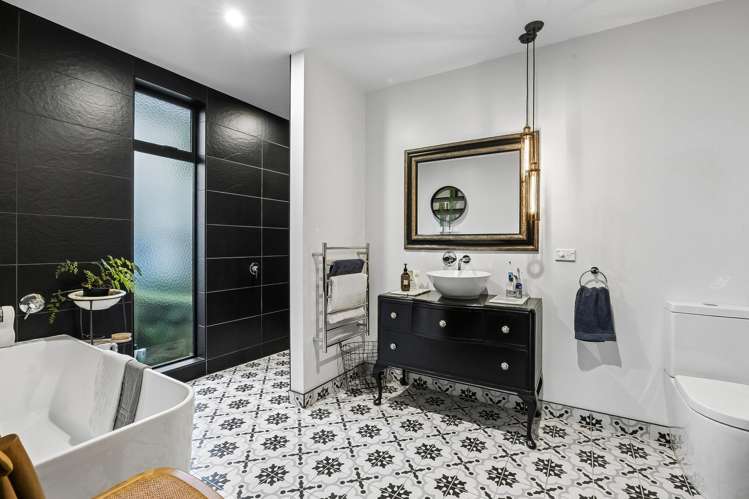 53 Pacific Street Roslyn_10