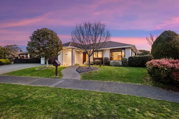 8 Runanga Grove Waikanae_23