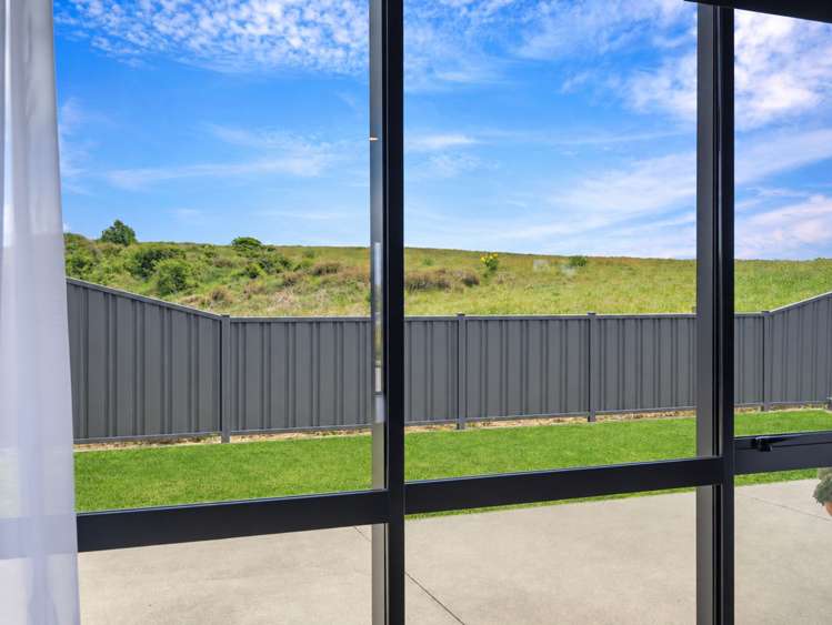 21 Omega Place Coastlands_16