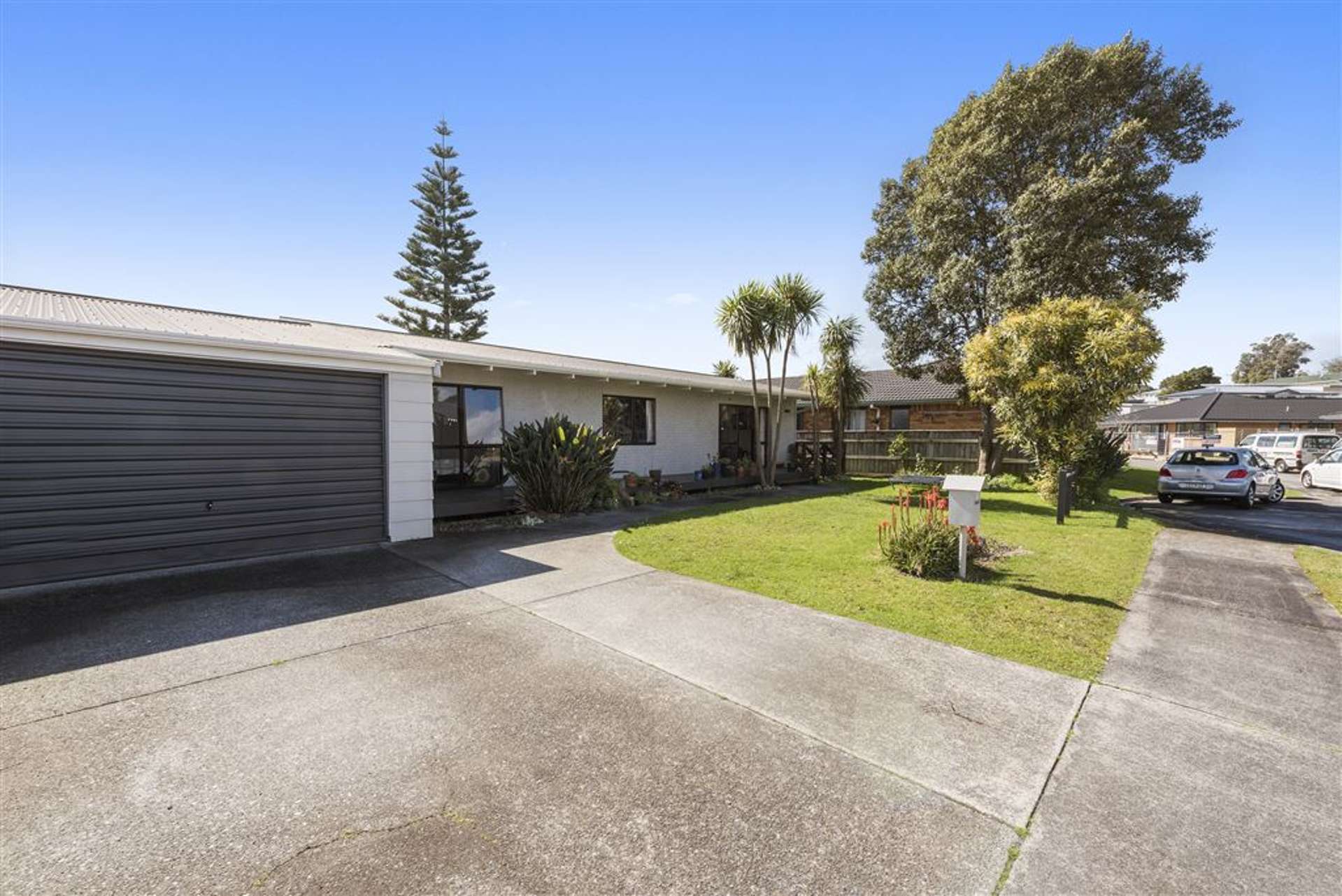 1 Tyndall Grove Matua_0