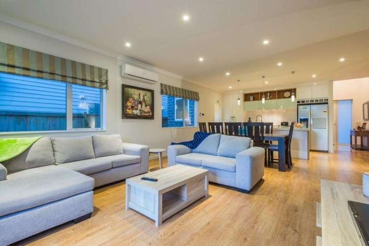 E/21 Stamford Crescent 10673_7