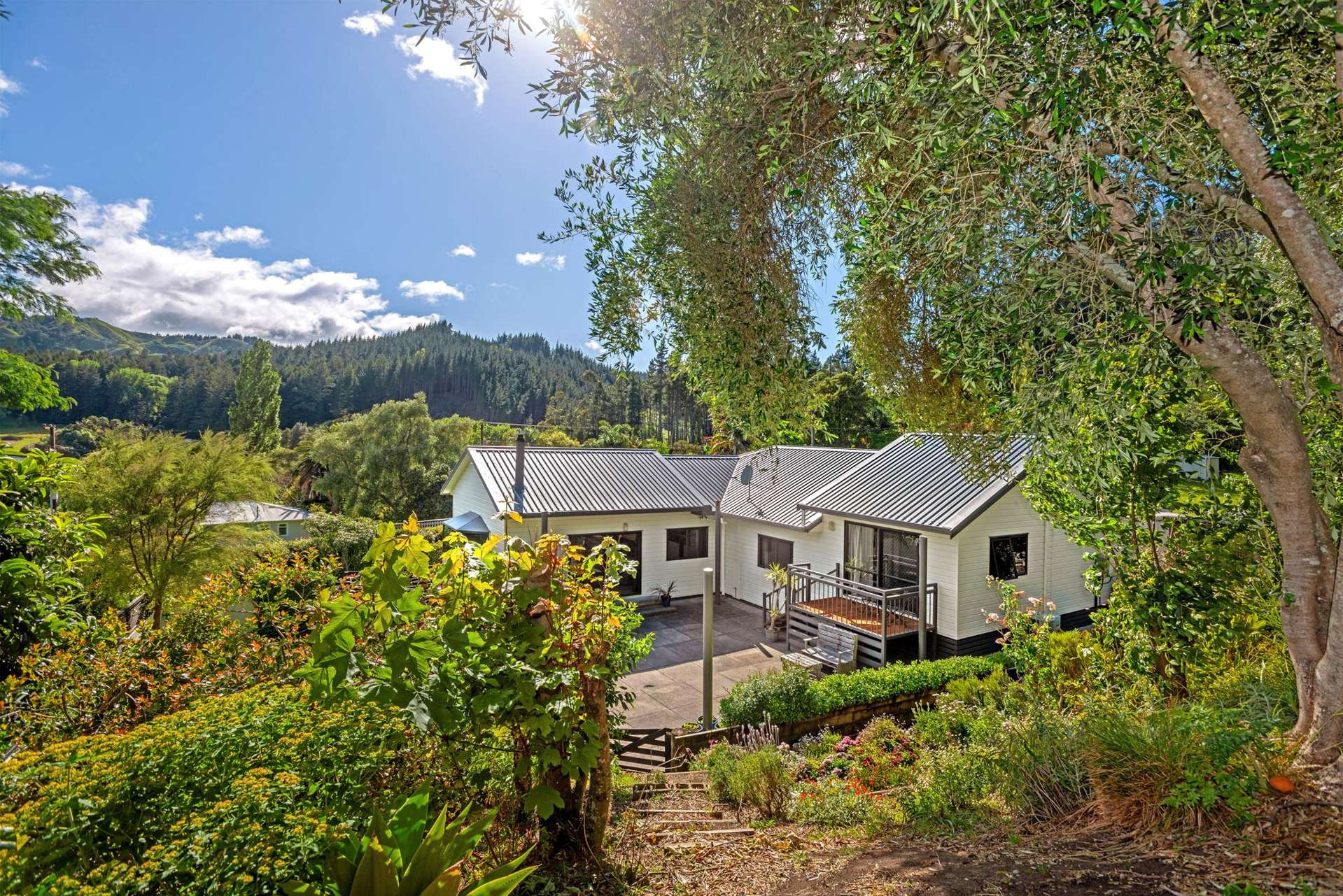 198 and 200 Barkers Hill Road Whataupoko_0