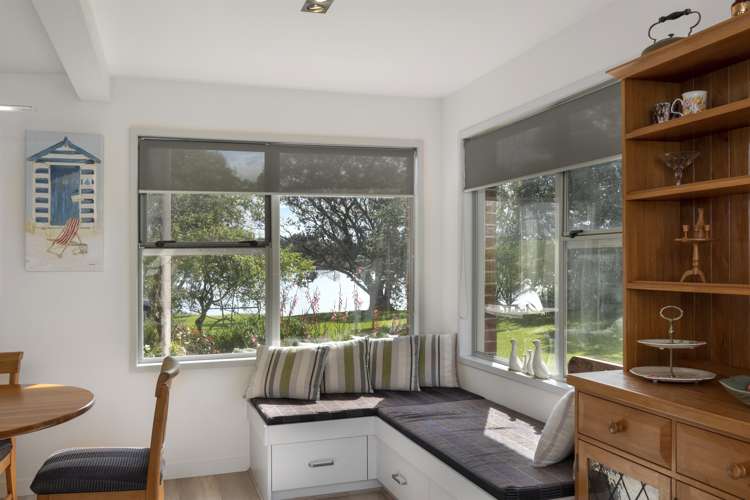 10 Roretana Drive Athenree_4