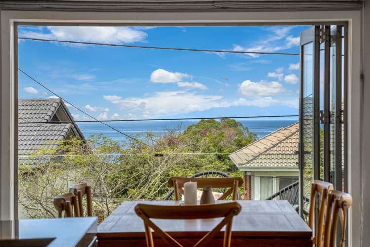 128 Churchill Road Rothesay Bay_16