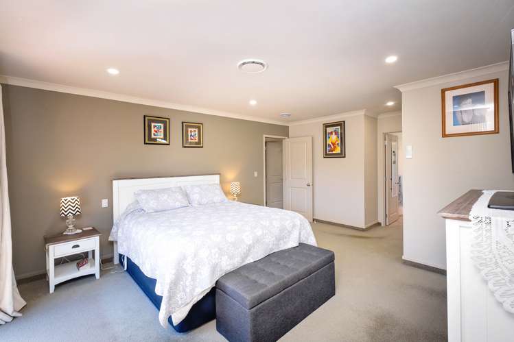 15 Malbec Way Greenmeadows_10