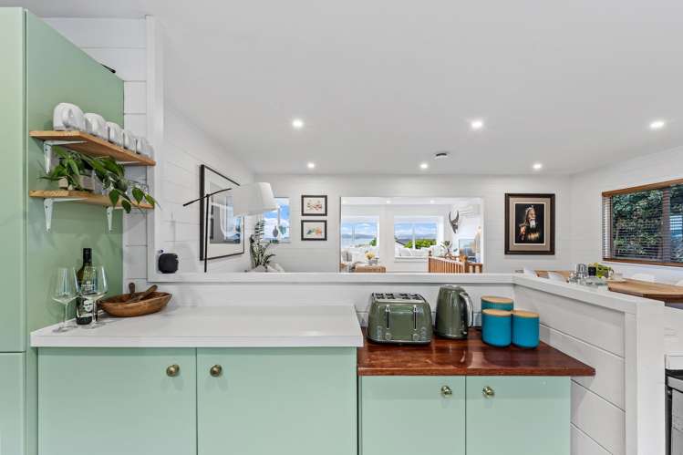 21 Hinemoa Place Snells Beach_12