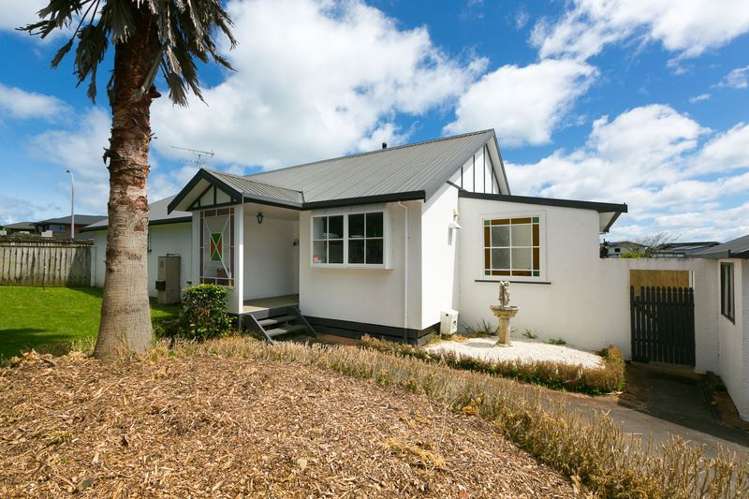 105 Parklands Avenue Bell Block_31