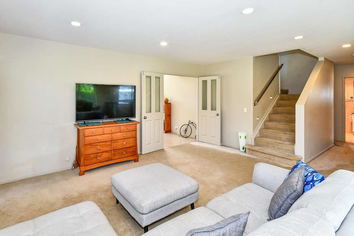 69 Pickaberry Avenue_3