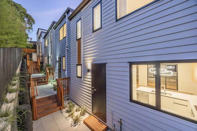 4/10 Alexander Avenue Torbay_3