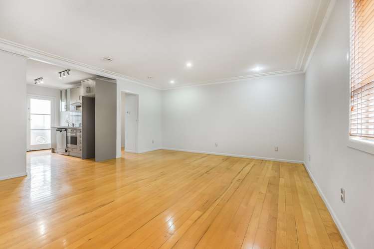 2/16 Marei Road Ellerslie_5