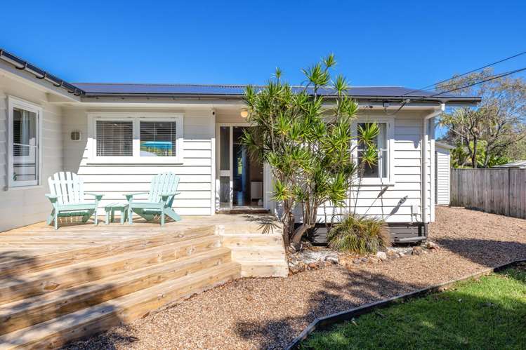 19 Manuka Road Oneroa_2
