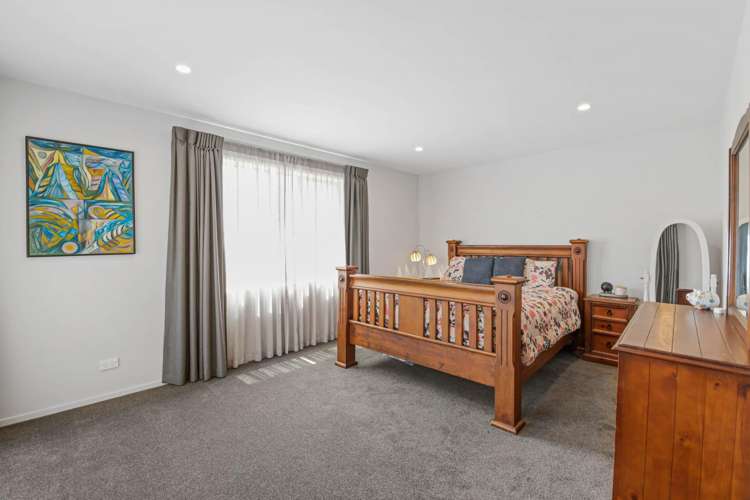 2 Dakota Place Burleigh_11