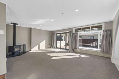 15 York Crescent_3