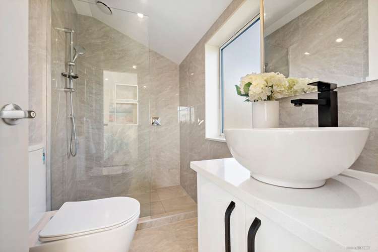 69a Gloucester Road Manurewa_5