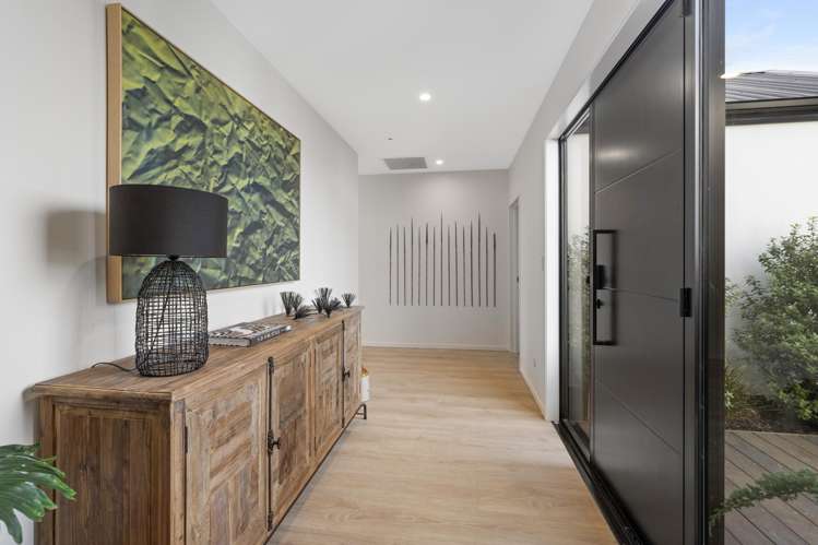 105 Northmoor Boulevard Rolleston_2