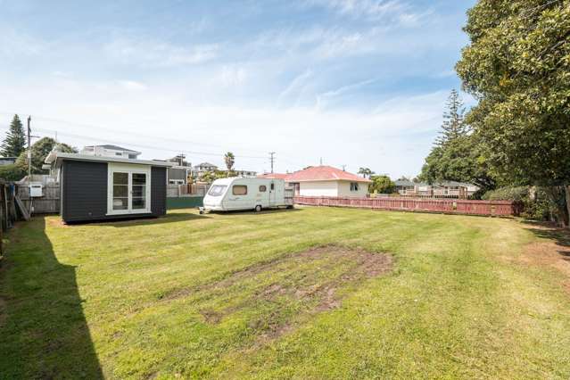 Prime Location, Buy Now & Build Later