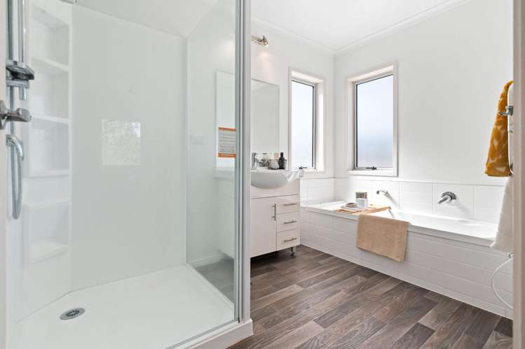 10a Mabian Crescent Deanwell_12