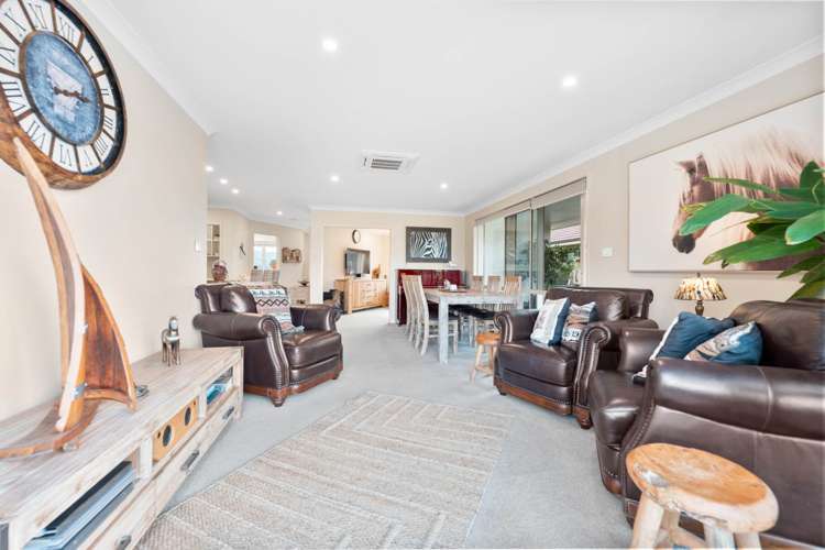 64 Ballantyne Way Katikati_13