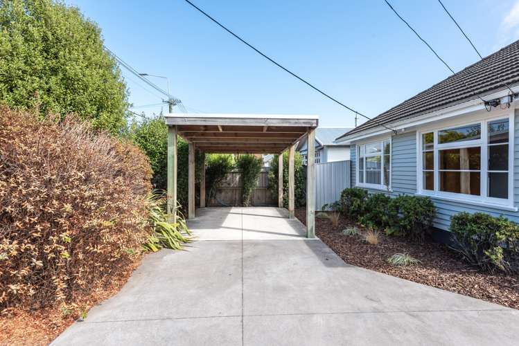 47 Frankleigh Street Somerfield_11