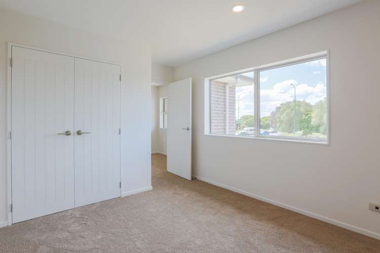 28 Pikao Place East Tamaki_11