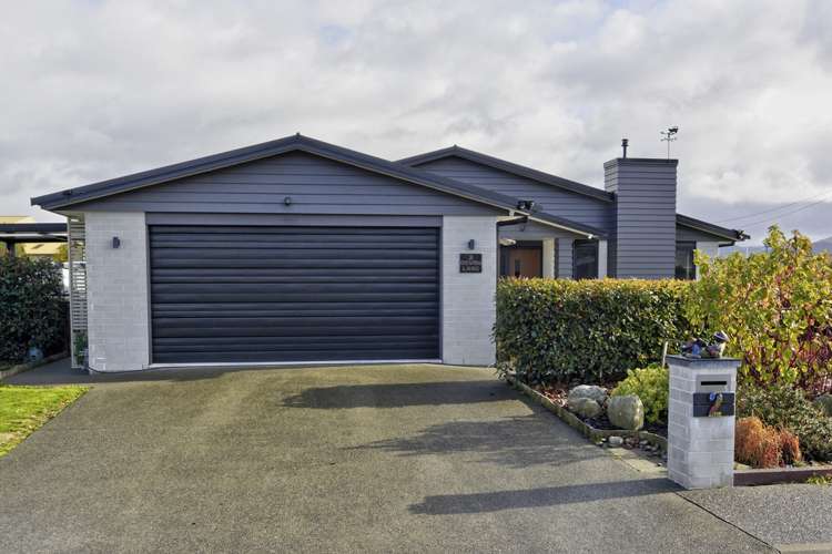 2 Devon Lane Carterton_21