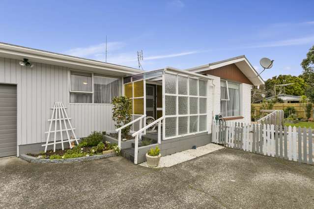 15b Doment Crescent Orewa_2