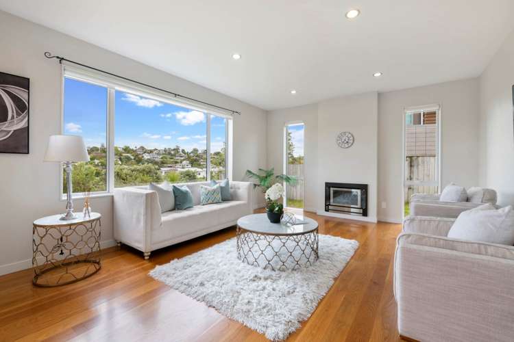 24 Remuremu Street Long Bay_19