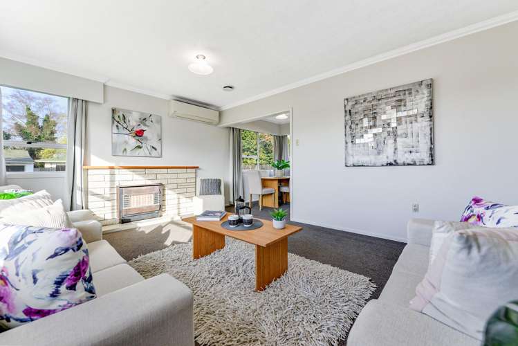 44 Dalton Crescent Dinsdale_6