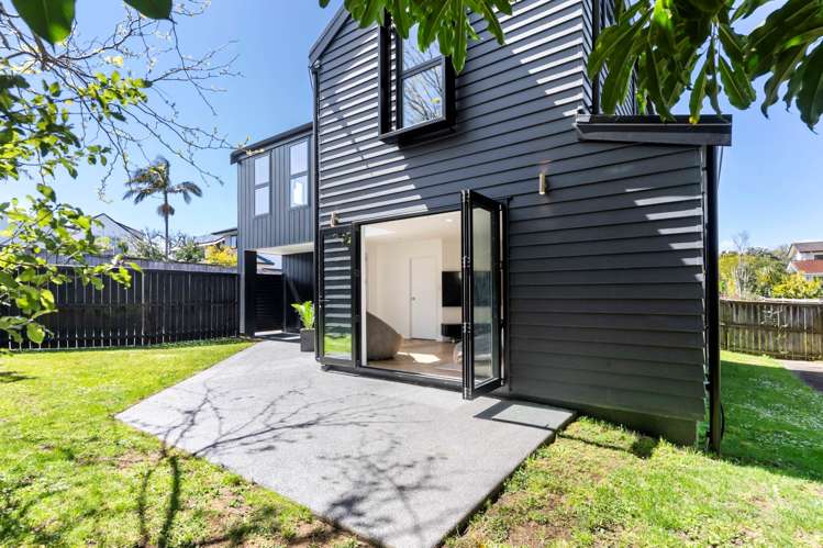 2/58 Karaka Street Takapuna_9