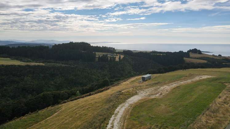 99 Kahu Ridge Road Taieri Mouth_6