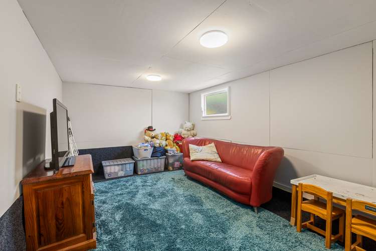 58 Vodanovich Road Te Atatu South_17