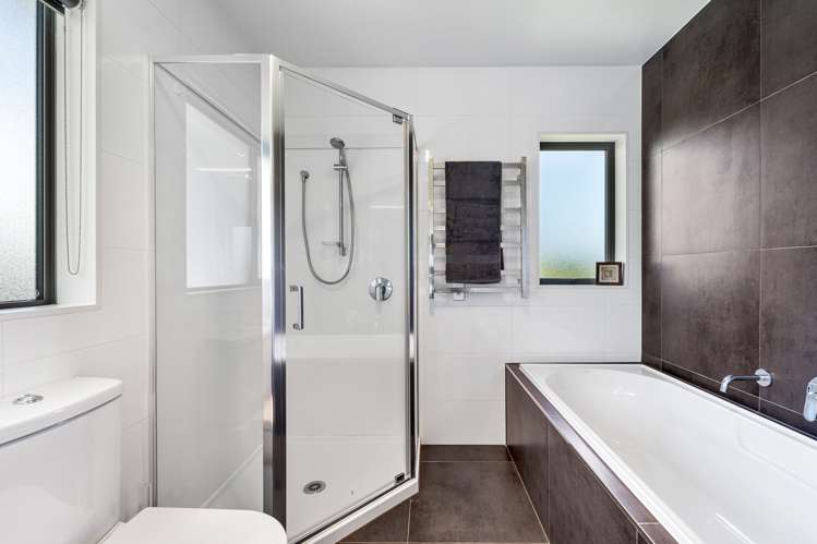 22 Woodridge Drive Stanmore Bay_18