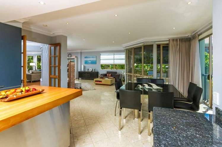 14a Beach Road Castor Bay_7