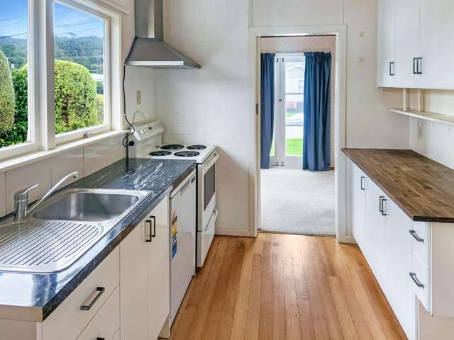 30 Karamu Crescent Wainuiomata_1