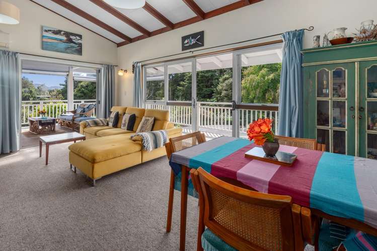 65 Main Road Kauri_5