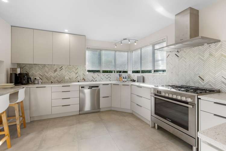 44 Shandon Road Vauxhall_6