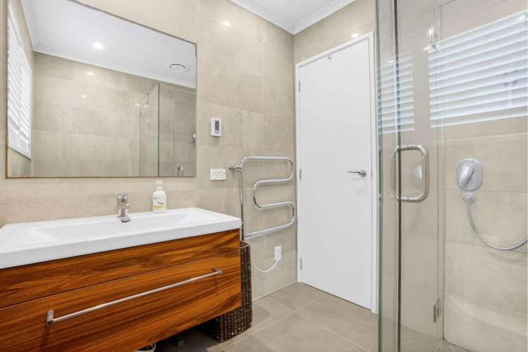 8A Tipau Street Torbay_12
