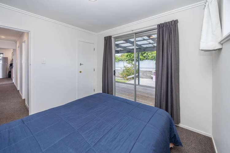 11 Robyn Place Dinsdale_12