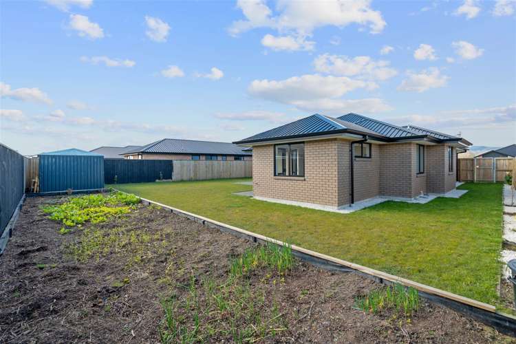 35 Ebenezer Drive Lincoln_22