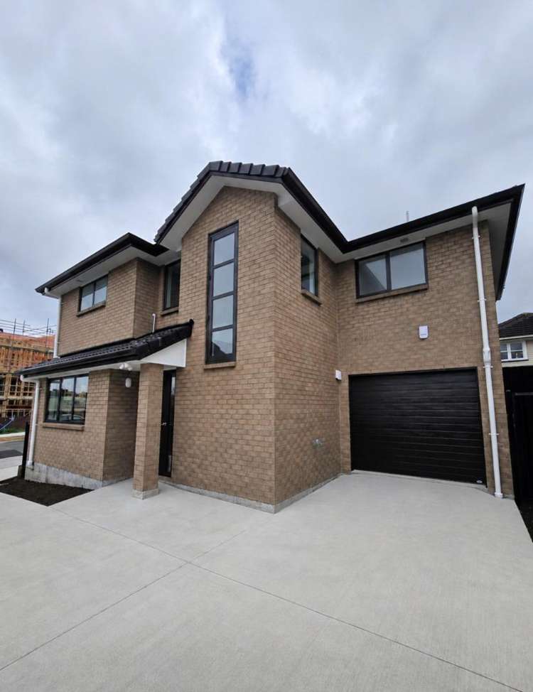  1/16 Reiman Street_0