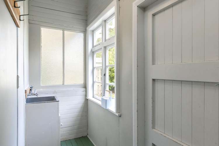 62 Dillons Point Road Islington_25