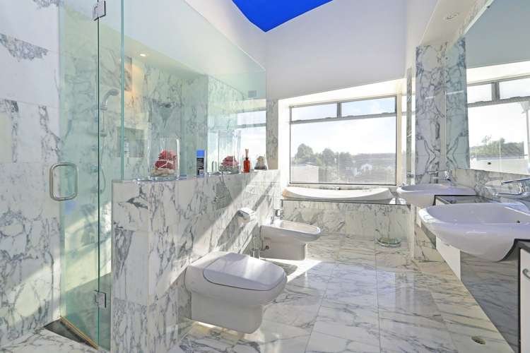 19 Tudor Park Drive Whitford_16