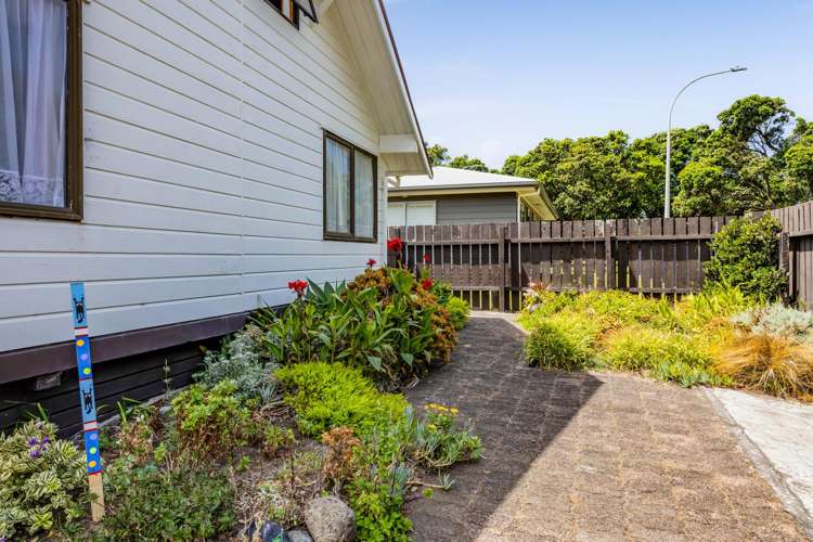 5 Dieffenbach Street Opunake_23