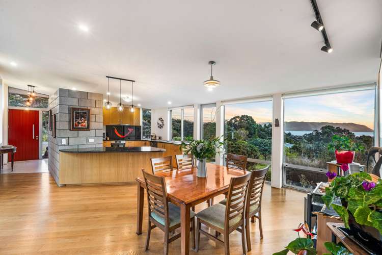 38 Upland Road Huia_19